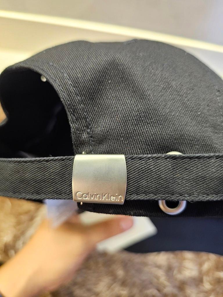 Miniatura 2 de Calvin Klein Logo con broche