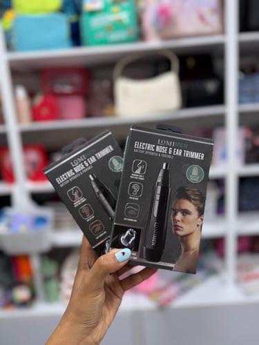 Afeitadora eléctrica para vellos en la nariz