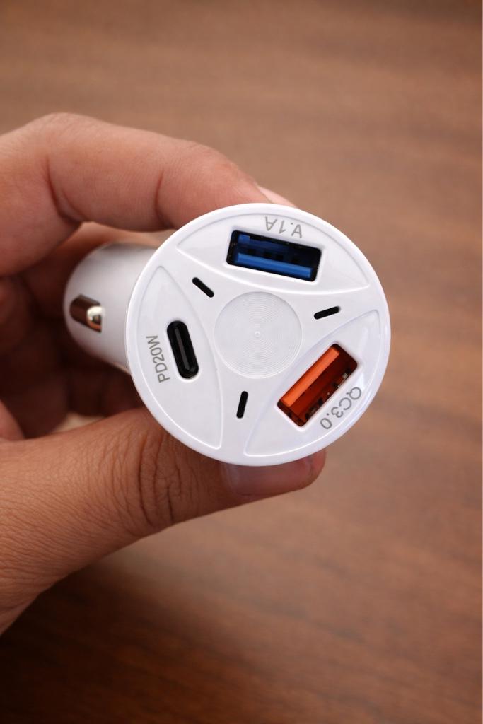 Cargador 2 usb 1 tipo C