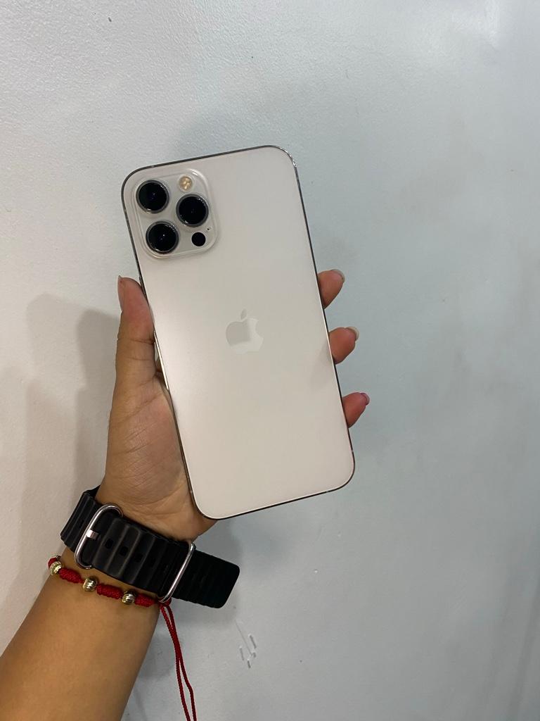 iPhone 12 Pro Max White