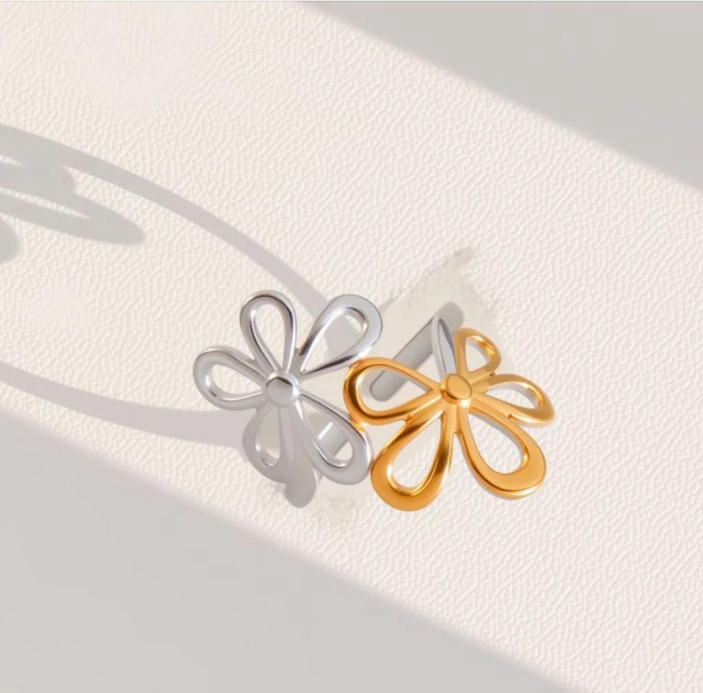 Anillo floral