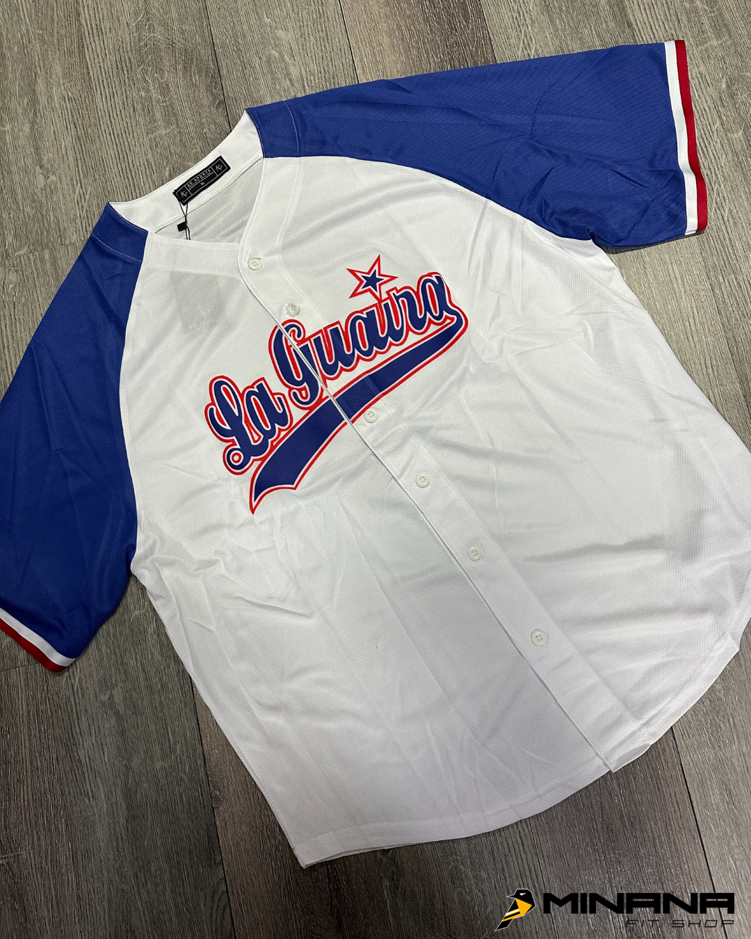 Camisa De Béisbol del Tiburones Versión 1