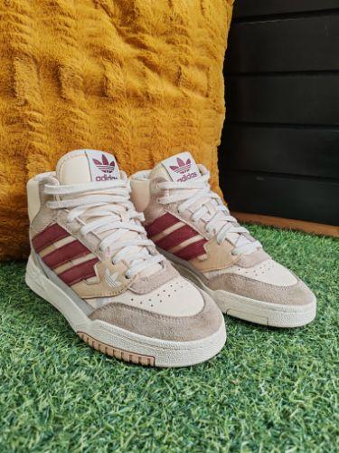 Adidas Altos líneas Corintas