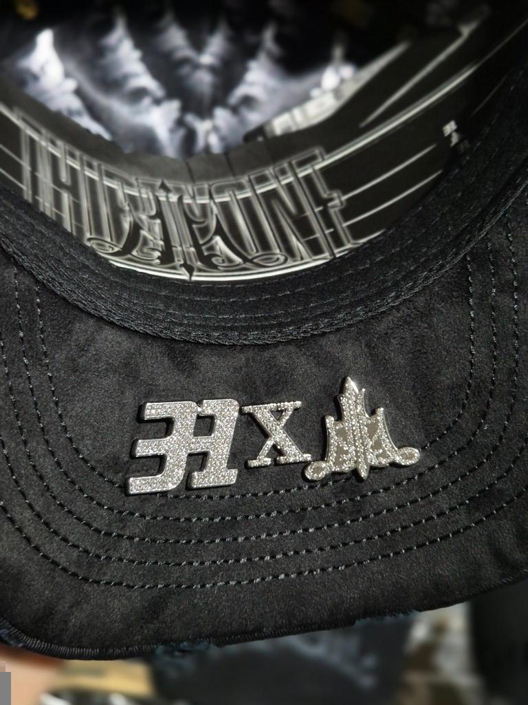 Miniatura 3 de 31 Hats x Benavidez DB31