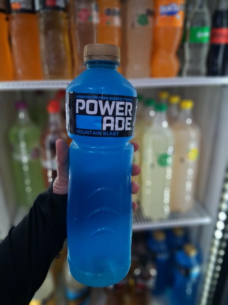 Bebida energizante power ade x995