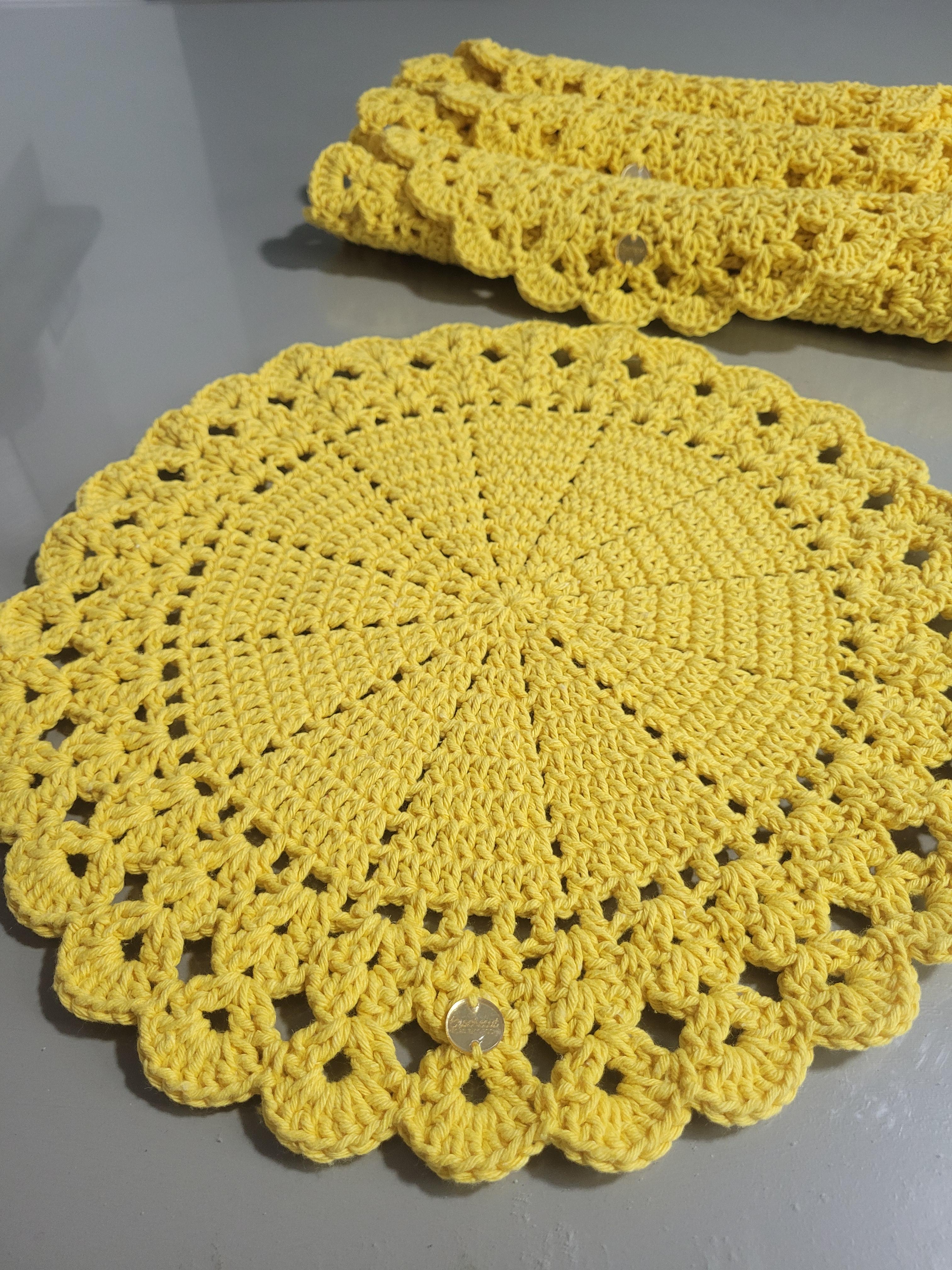 Miniatura 3 de Sousplat redondo - amarelo ouro