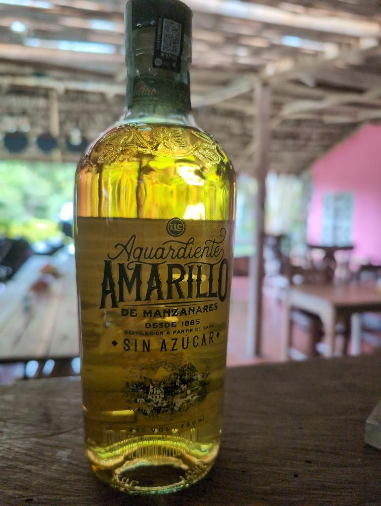 Aguardiente Amarillo de Manzanares x 750ml