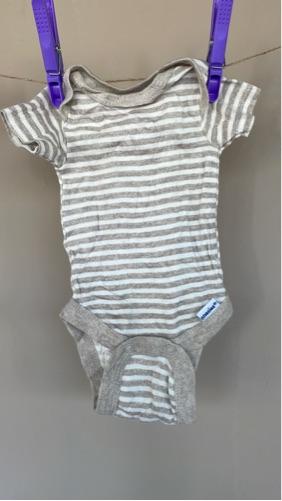 0-3m Body Gerber 01