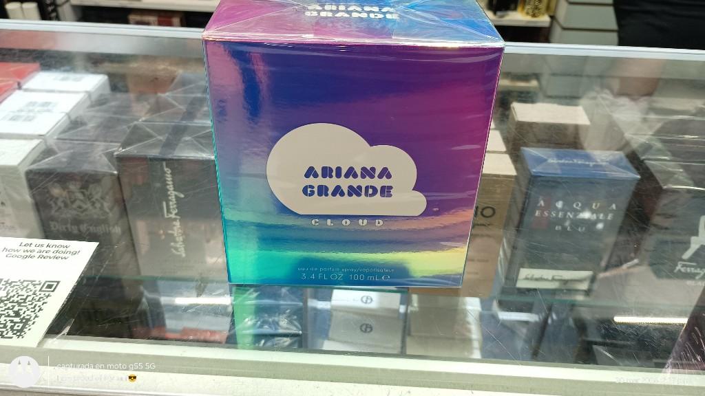 Miniatura 2 de Ariana Grande cloud Dama