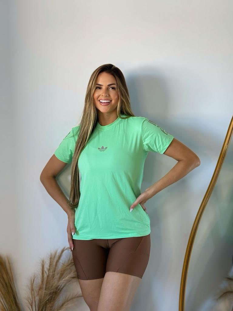 Blusa adidas