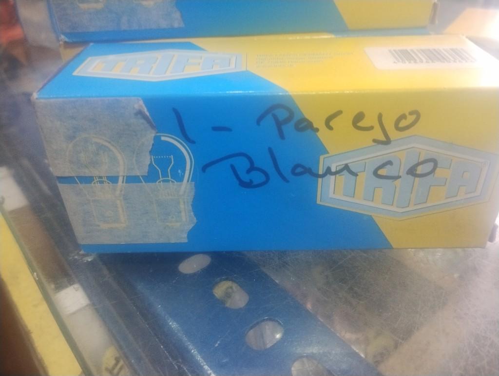 Miniatura 2 de Ampolleta un contacto parejo blanca