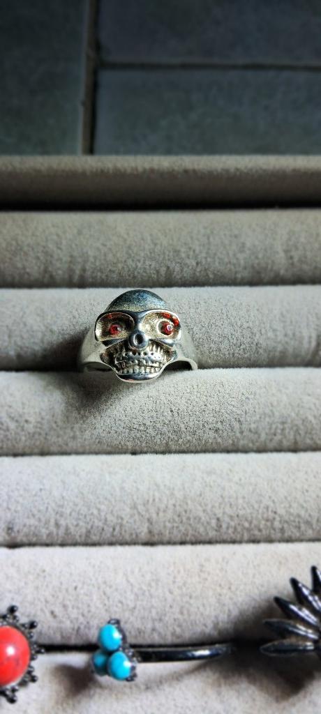 Miniatura 2 de Anillo de Acero Inoxidable (Calavera #2)