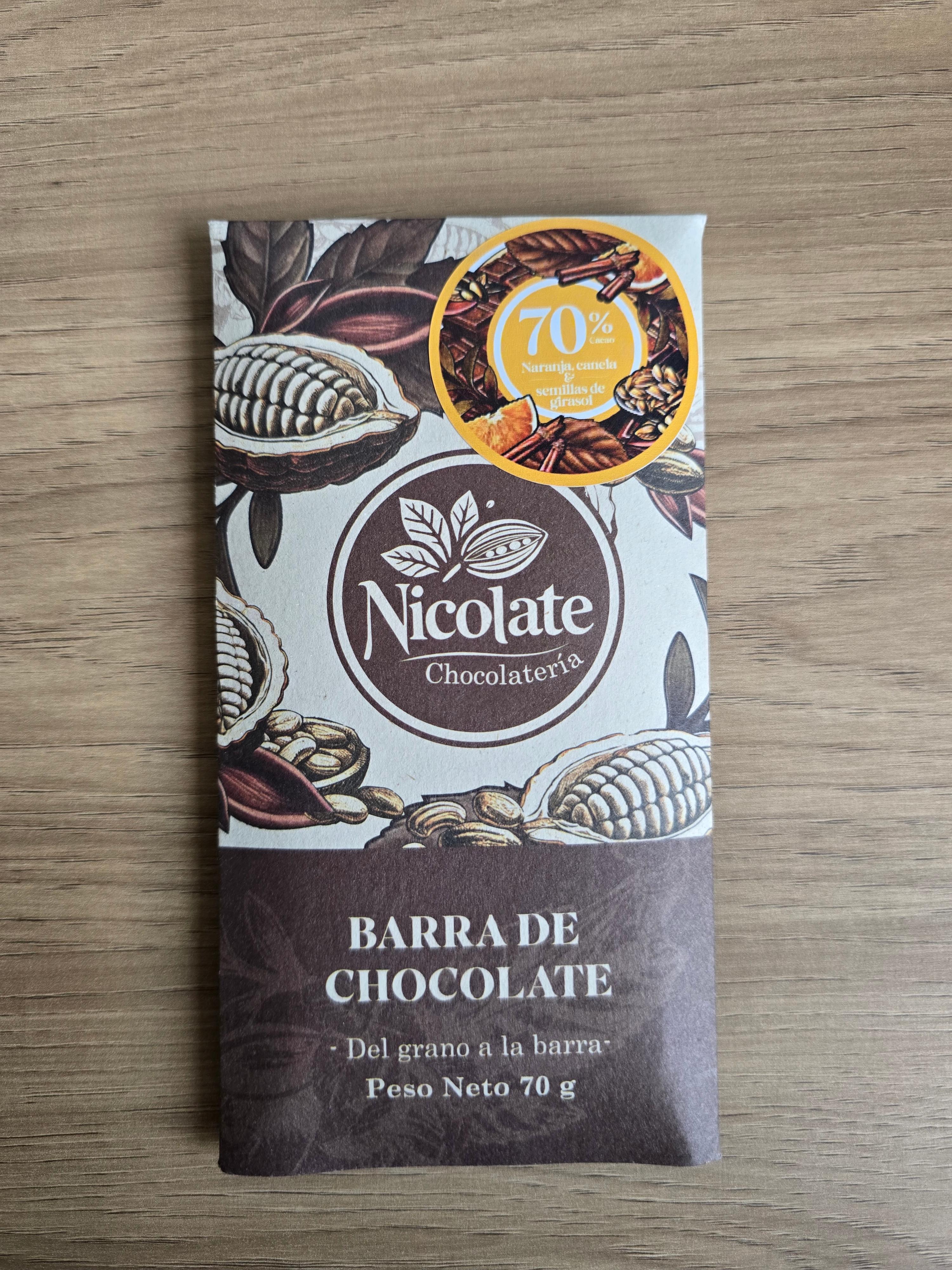 Barra de chocolate al 70% con naranja y canela