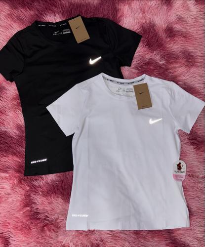 Camisilla Nike