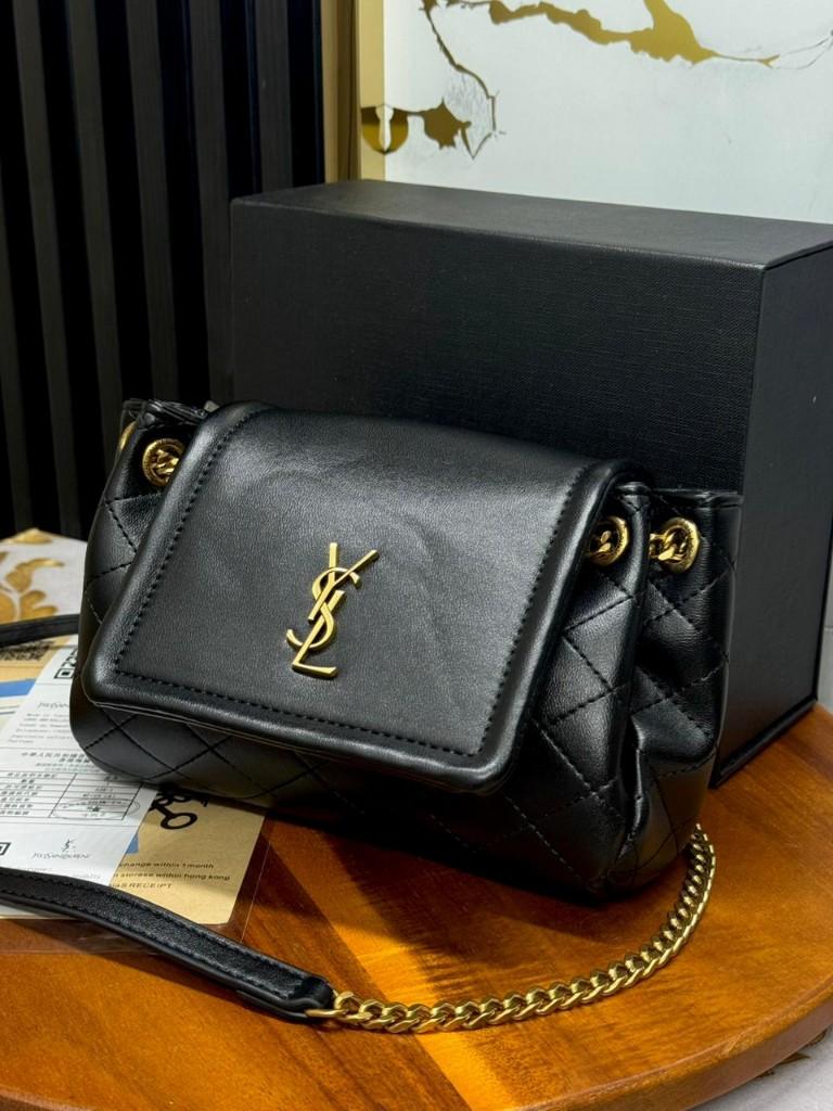 Miniatura 2 de Bolsa YSL Nolita  
(15X23CM
)