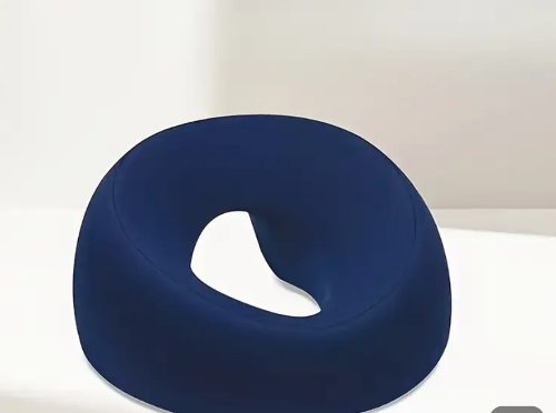 Almohada facial azul.