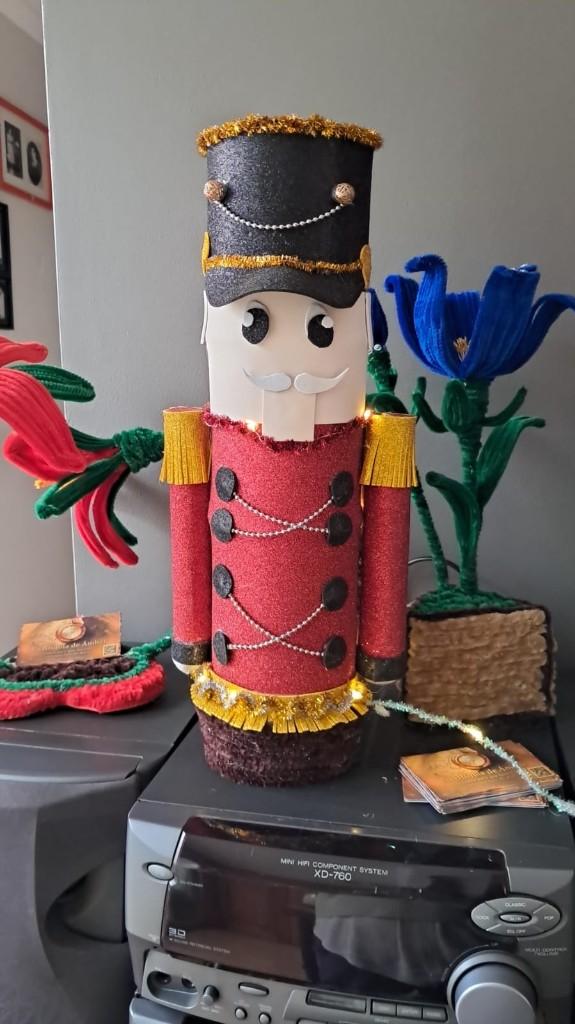 Miniatura 2 de Cascanueces real de escancha