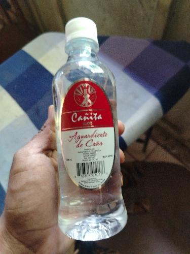 Guaro Cañita en pachas