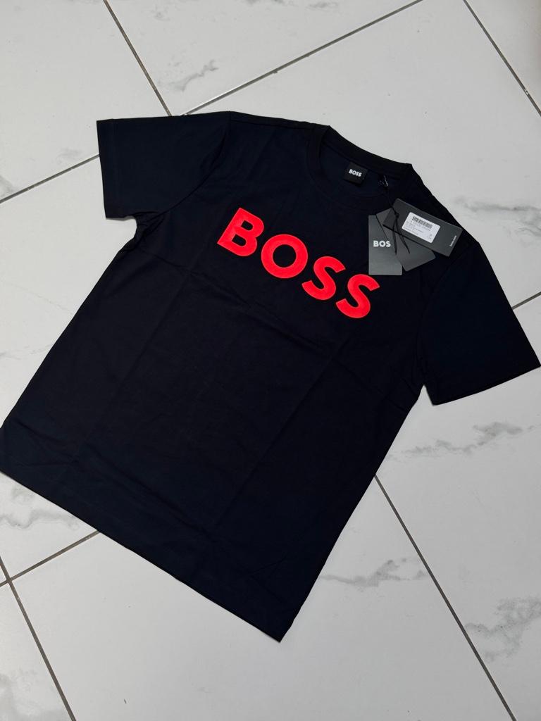 Playera BOSS Negro y rojo