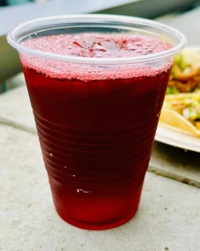 Agua fresca de jamaica 1/2 lt