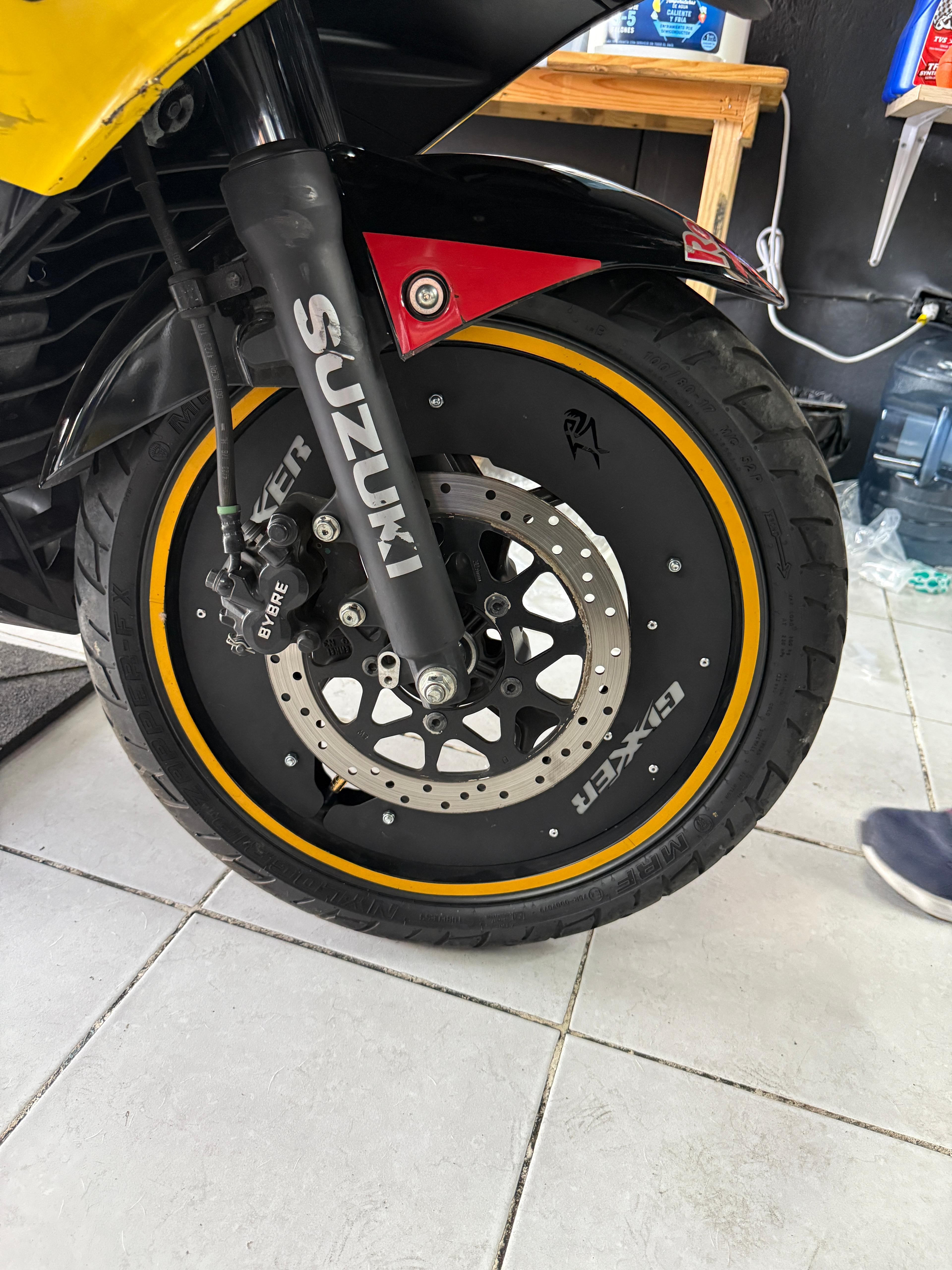 Miniatura 2 de Aro lenticular gixxer