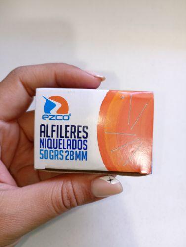 Alfileres niquelados