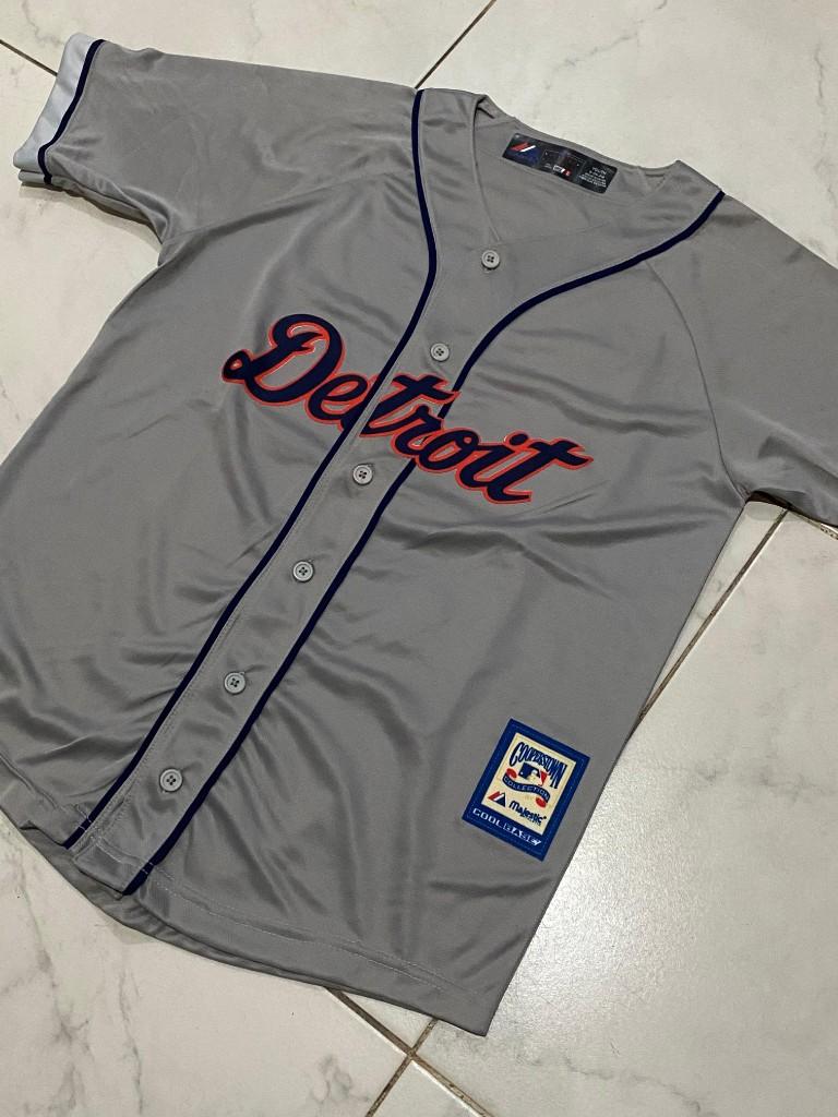 Camisa Beisbol Gris