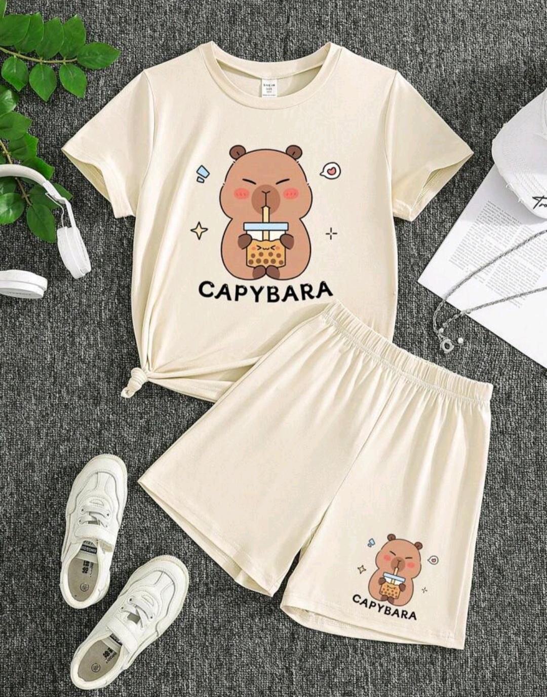 Miniatura 2 de Conjunto short y camiseta capibara beige