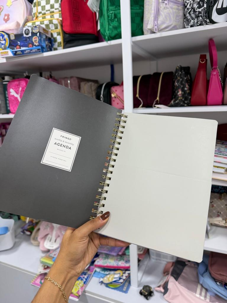 Miniatura 2 de Agenda 2025-2026 con print de flores y lacitos