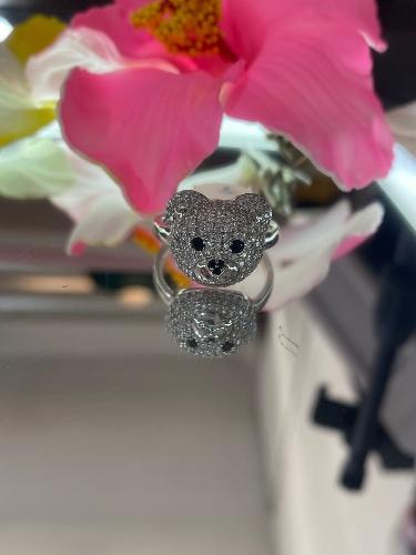 Anillo cara de oso color plata