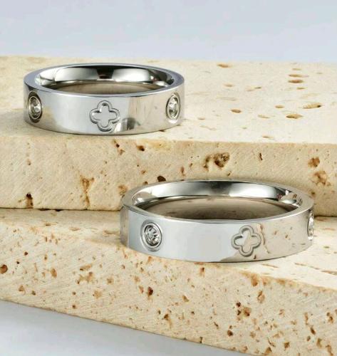 Anillo aro talla 6 tipo Van Cleef Plateado