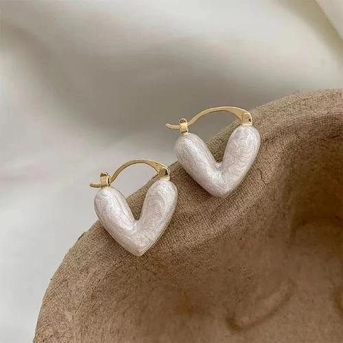 Aretes de corazón Blanco