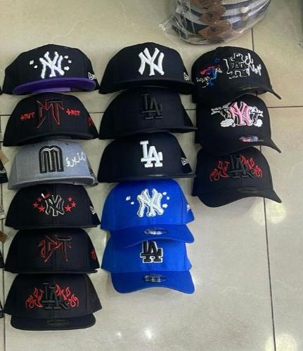 Gorra curva