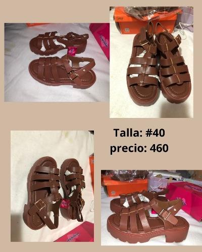 Sandalias altas