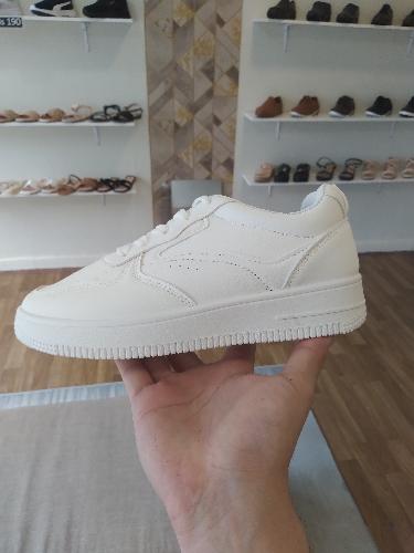 (GE) Zapatillas Deportivas blancas tipo Air F.