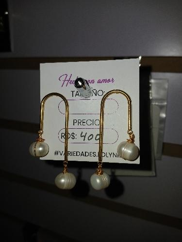 Aretes artesanales