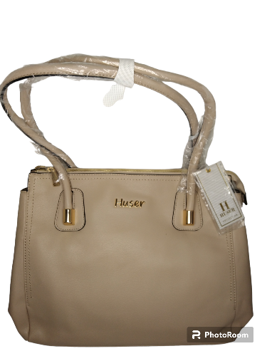 Huser bolsa nude mediana