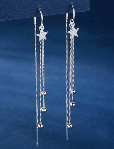 Aretes colgados estrellas