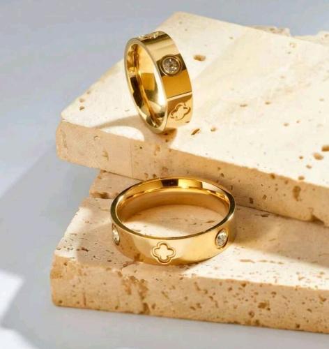 Anillo Aro tipo talla 6 Van Cleef Dorado