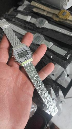 A159W Médio Prata