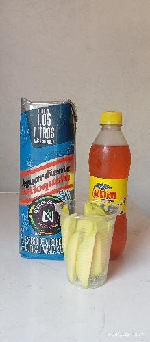 Aguardiente azul tetra