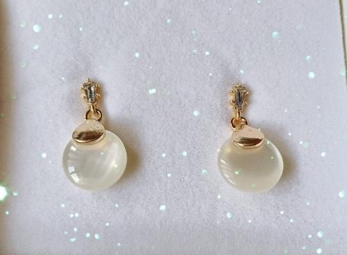 Aretes Perla Blanca Nacarada, fantasía fina