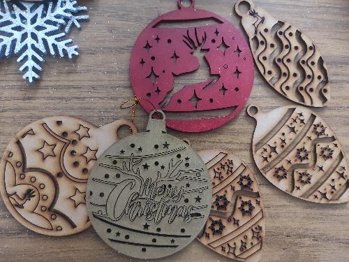 Colgantes navideños grandes