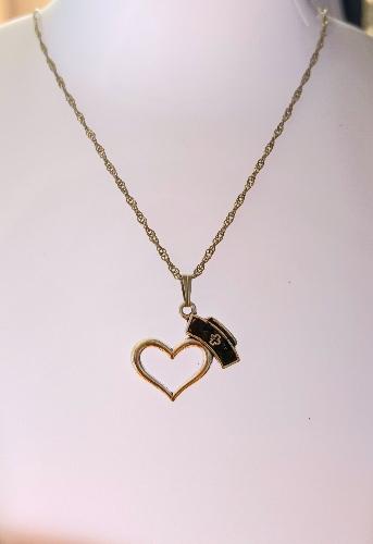 Collar corazon enfermeria