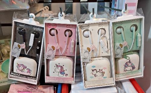 Audífonos + estuche uniconio