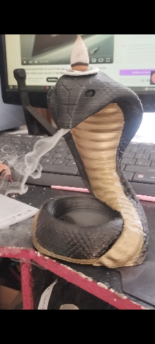 Cascada de humo Cobra