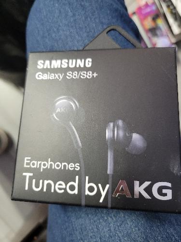 Audífonos AKG Samsung 