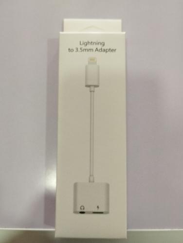 ADAPTADOR iPHONE LIGHTNING A 3.5MM
