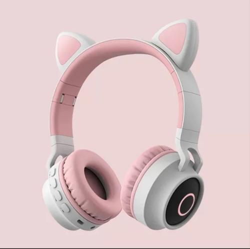 Auriculares con orejas de gato
