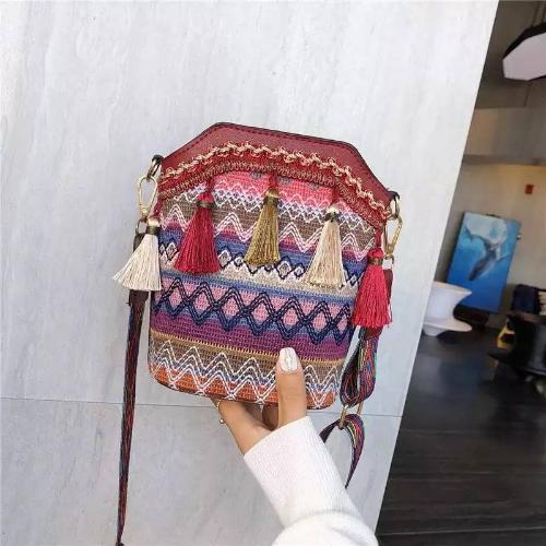 Bolso diseño artesanal